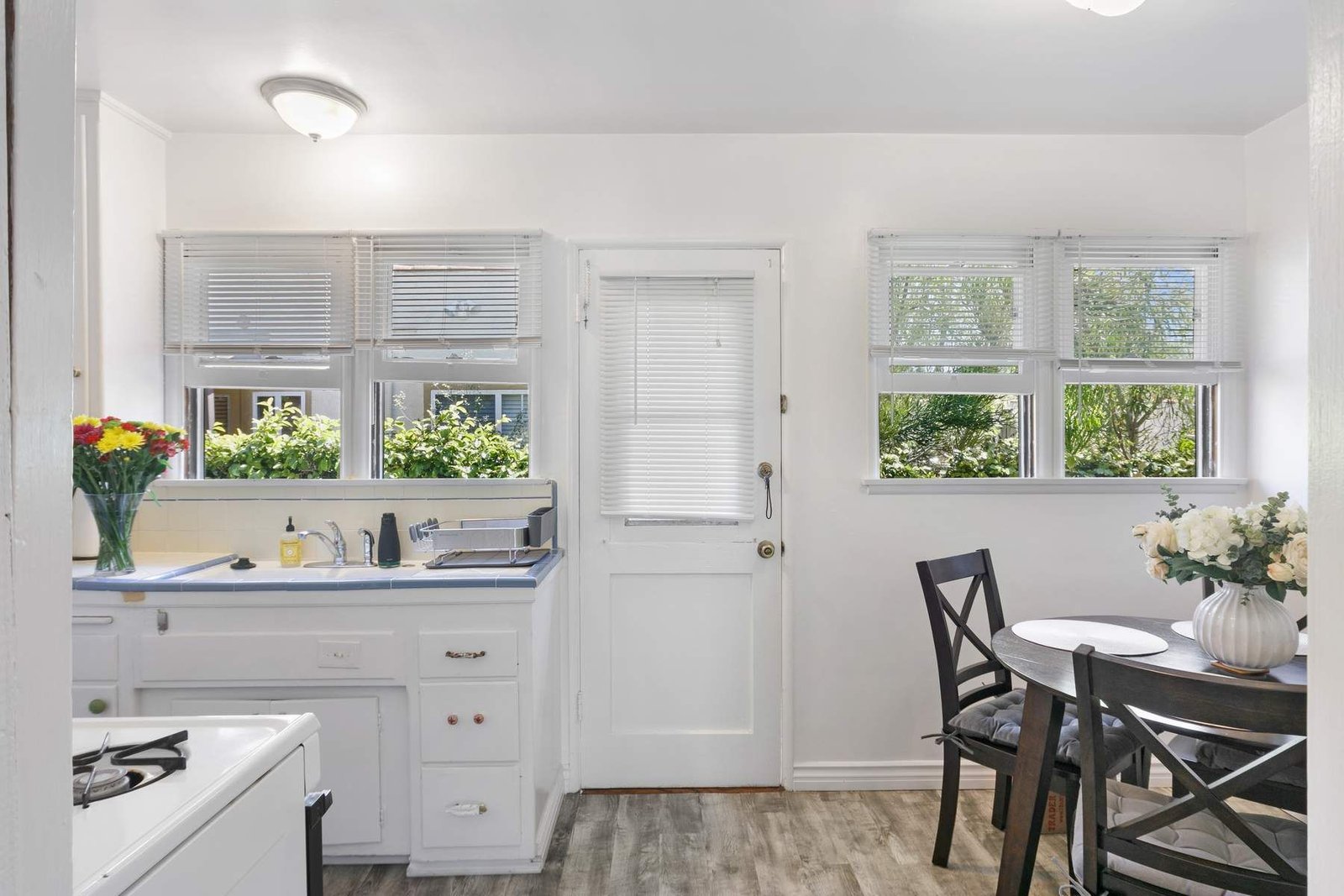 149f45c2-ea60-404b-805a-bb8167931d92_1800x1200