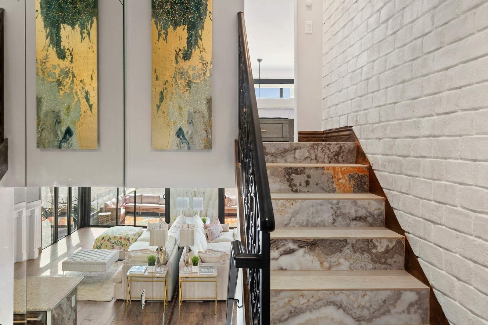 1fde308f-76f5-4cc4-adf5-b67e662afd1f_1800x1200