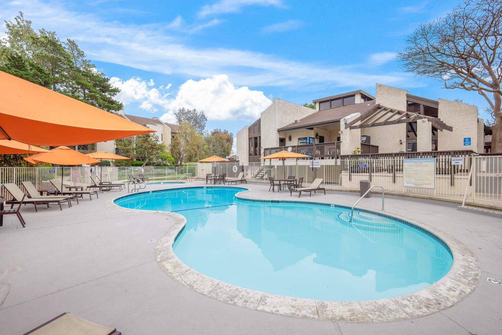 329644a8-9cd4-4564-97f5-80f5cd09f4c8_1800x1200