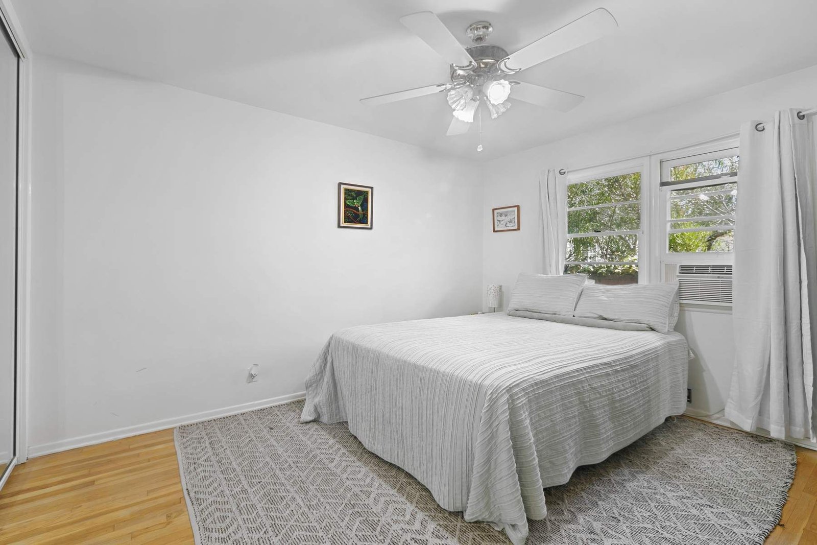 69caf078-43b2-4ea8-b355-6e867016566e_1800x1200