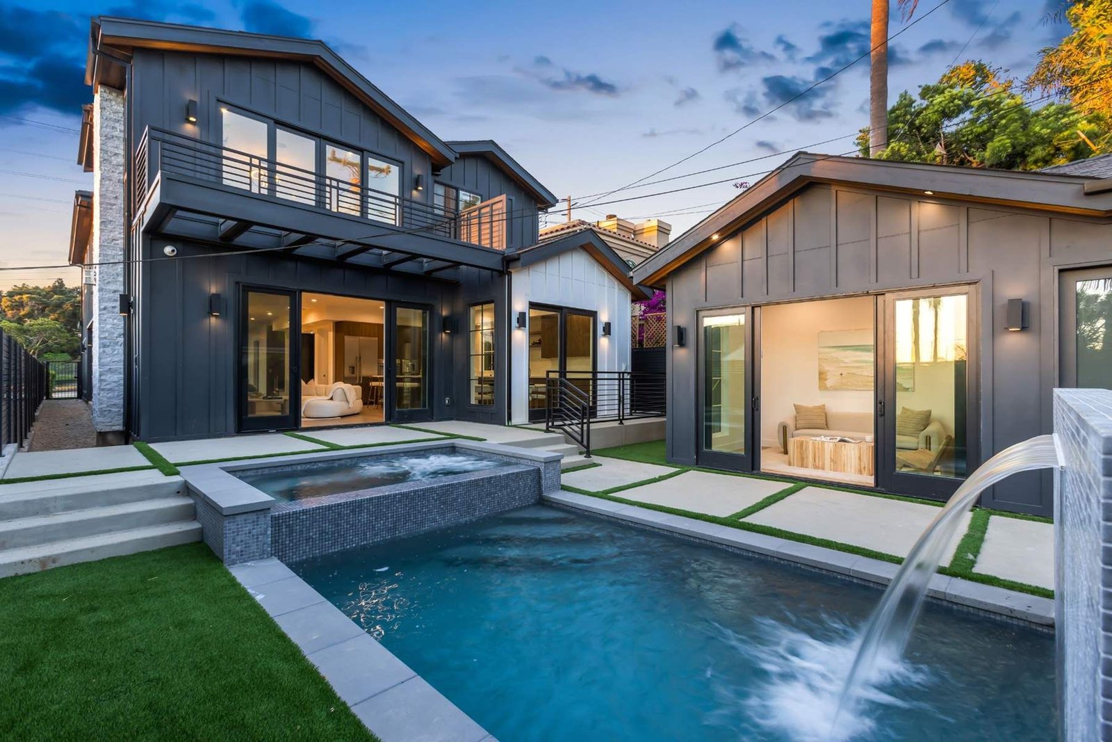 7353c49c-4362-4752-bd70-a2512fd1175e_1800x1200