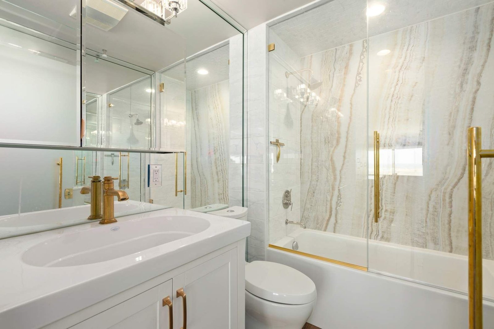 88bcc7dc-4bef-4221-8439-4ac22e5a4d50_1800x1200