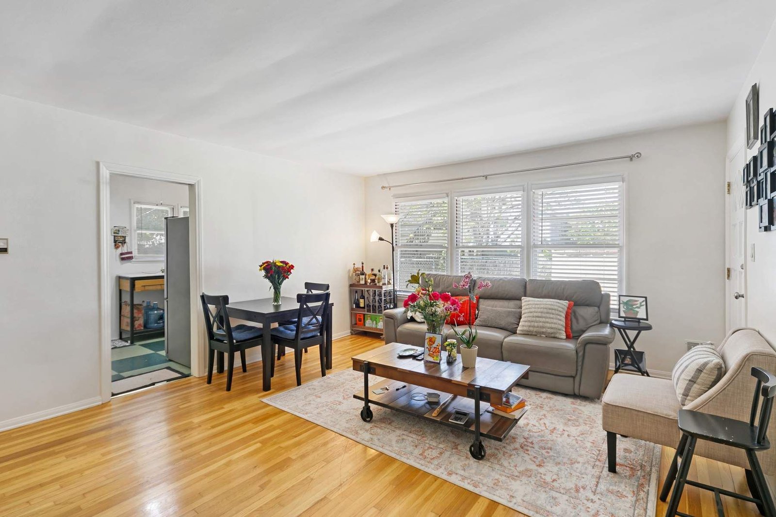 a1549189-d558-4565-9959-8d51e4d038c8_1800x1200