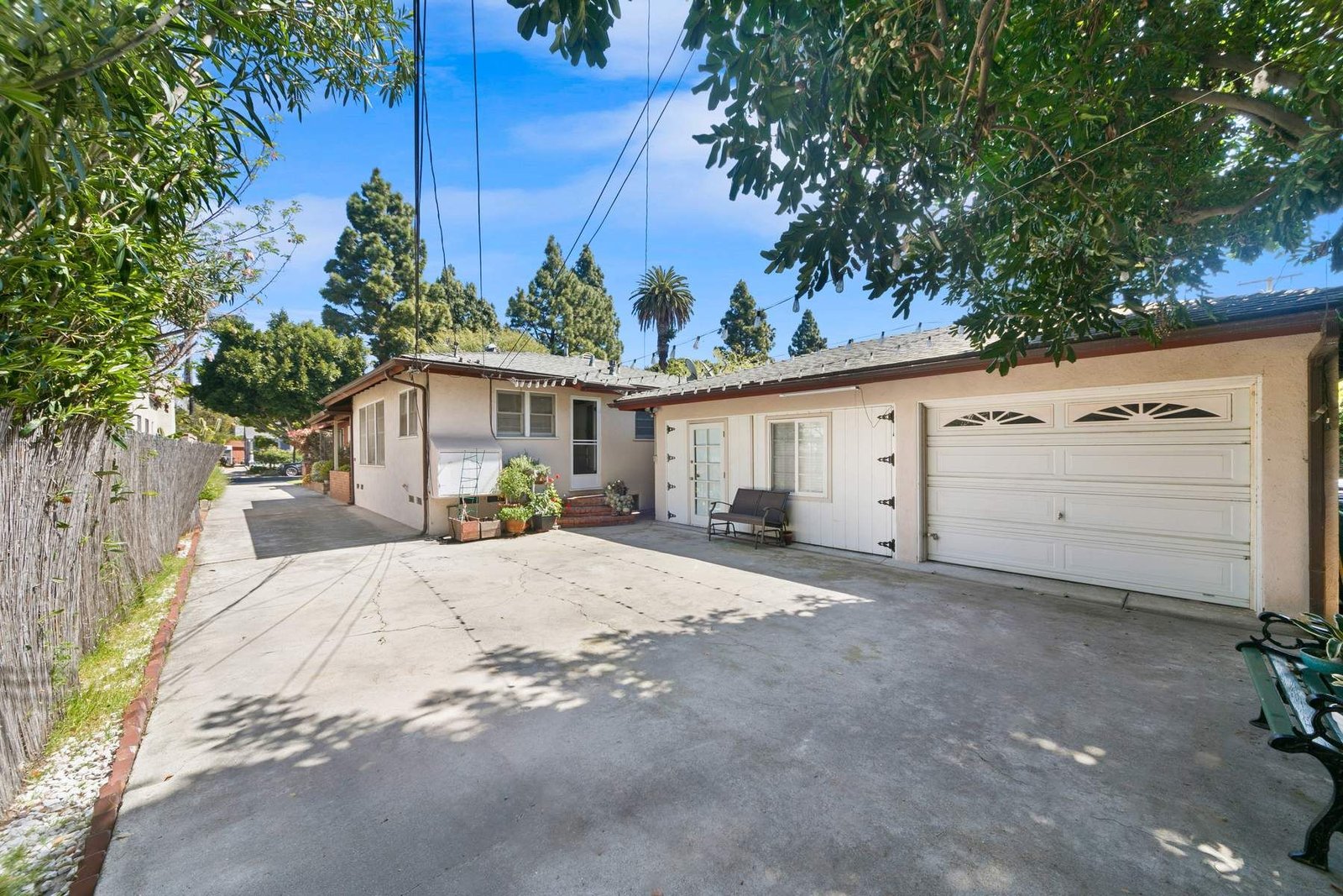 a4b6f53a-d69c-402e-930e-27755644c89f_1800x1200