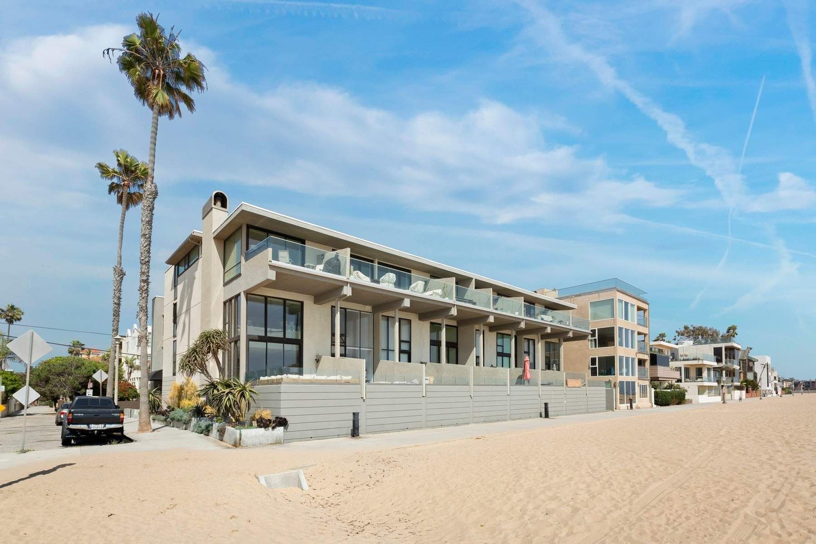 c9620980-a9d4-4527-9027-81d41d8b33f8_1800x1200