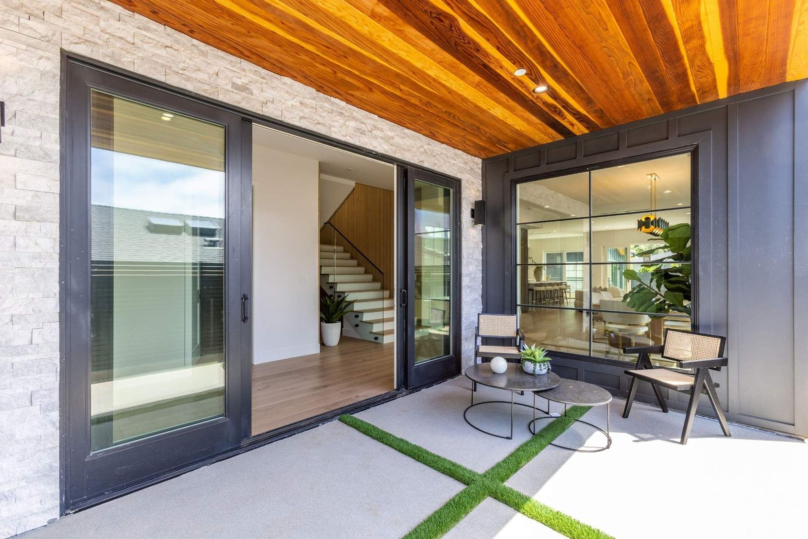 d5330e1b-b912-4292-ba2d-12ebf8be6d6c_1800x1200