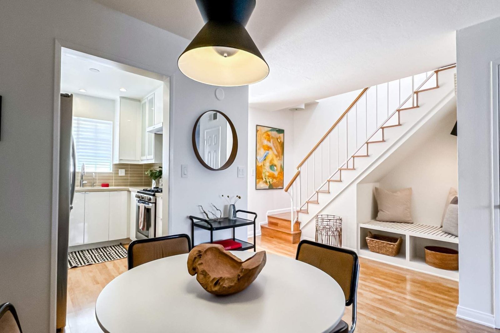 d92fdea1-9cd2-408f-a4d4-a638bd2a374b_1800x1200